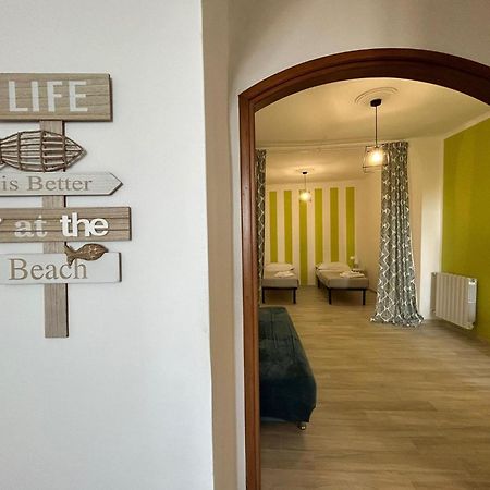 Casa Vacanze Merletto Imperia Exterior foto